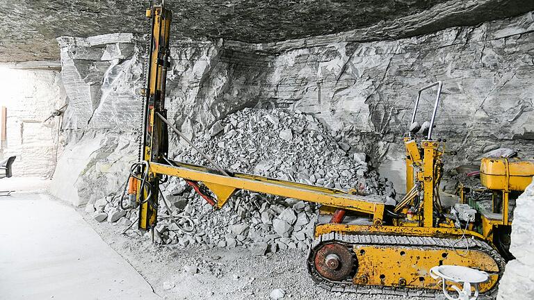 So ähnlich wie im Knauf-Anhydritbergwerk bei Hüttenheim (Lkr. Kitzingen) könnte es auch bald unter der Erde bei Altertheim im Landkreis Würzburg aussehen. Gegen die Pläne gibt es reichlich Einwände.