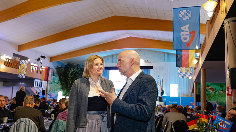 Daniel Löb.jpg       -  Katrin Ebner-Steiner und Martin Böhm von der AfD: Ihre Partei legte bei der Landtagswahl in Bayern massiv zu.