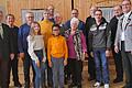 Ehrenamtliches Engagement: Beim Neujahrsempfang der Gemeinde Mittelsinn zeichnete Bürgermeister Peter Paul (links) Institutionen und Bürger aus, die sich im Laufe des Jahres uneigennützig für ihre Heimatgemeinde engagiert hatten.
