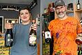 Emely Übler und Miguel Angel Atencia Hernándes haben in der Textorstraße in Würzburg eine Weinhandlung eröffnet, die 'Spanish Wine Connection'.