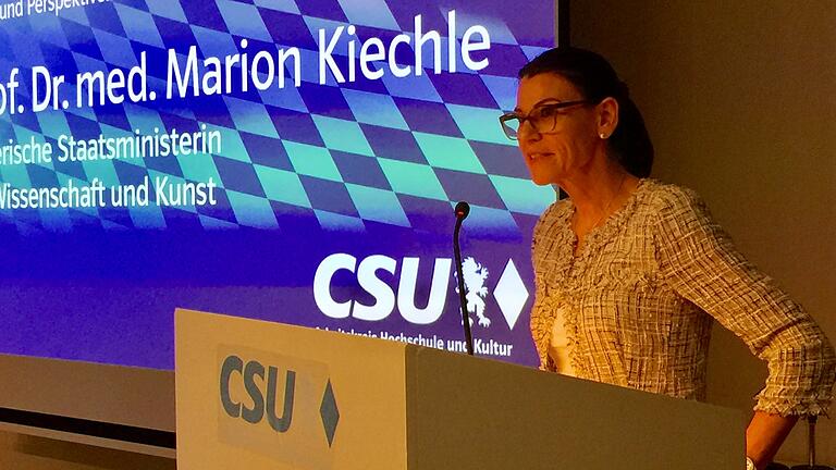 Die bayerische Wissenschaftsministerin Marion Kiechle (CSU) sprach am Samstag (21.7.2018) vor der Landesversammlung des CSU-Arbeitskreises Hochschule und Kultur in Würzburg.