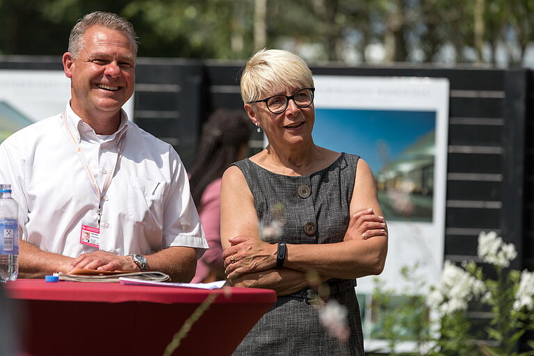 Die beiden Geschäftsführer der Landesgartenschau: Claudia Knoll und Klaus Heuberger. Foto: Patty Varasano