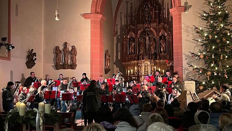 Musikgemeinschaft Baldersheim-Burgerroth e. V. in der Pfarrkirche Baldersheim Musikgemeinschaft Baldersheim-Burgerroth e. V. in der Pfarrkirche Baldersheim