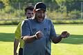 Ettlebens Trainer Stefan Riegler jubelt. Der TSV gewann das Bezirksliga-Auswärtsspiel beim TSV Eßleben. Das Foto von Rieglers Jubel entstand im Heimspiel gegen den SV-DJK Oberschwarzach.