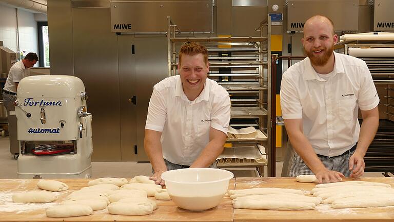 Rege Aktivitäten im &quot;Live-Baking-Center&quot;.