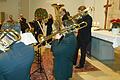 Die elf Musiker von Gloria-Brass begeisterten mit ihrem vorweihnachtlichen Bläserkonzert die Zuhörer in der Dreieinigkeitskirche.