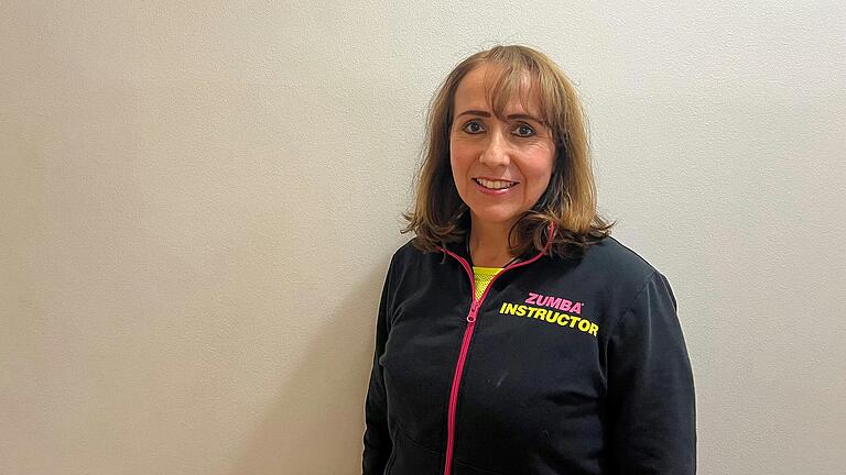 Sofia Trammer unterrichtet Zumba und findet die Teilnehmerinnen und Teilnehmer aus Haßfurt klasse. Sofia Trammer unterrichtet Zumba und findet die Teilnehmerinnen und Teilnehmer aus Haßfurt klasse.