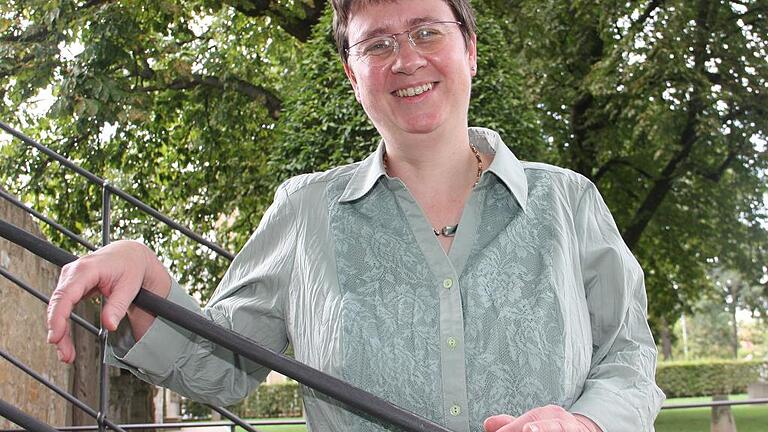 Andrea Klingen kandidiert für die Alternative für Deutschland (AfD) im Wahlkreis Bad Kissingen. Andrea Klingen kandidiert für die Alternative für Deutschland (AfD) im Wahlkreis Bad Kissingen.