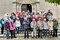 Gruppenbild vor dem Münster in Heilsbronn.