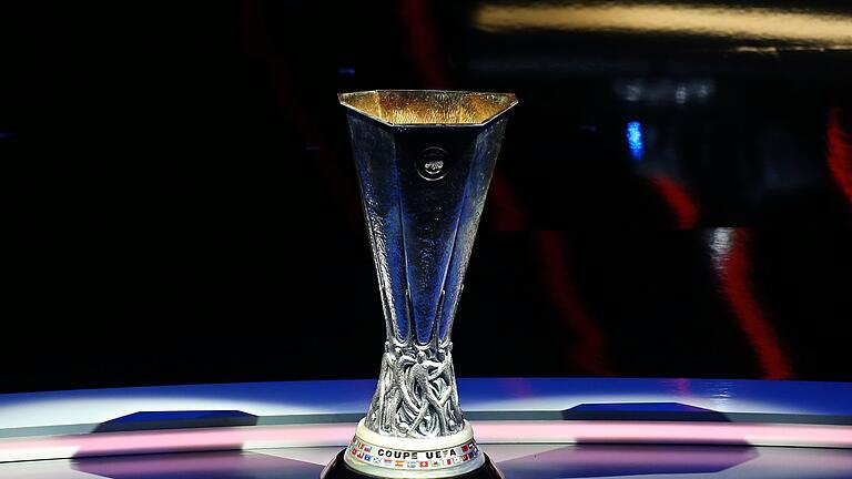 UEFA Europa League.jpeg       -  Gegen wen spielen die deutschen Europa-League-Vertreter SC Freiburg und Bayer Leverkusen in der Saison 2023/24? Die Antwort finden Sie in diesem Artikel.