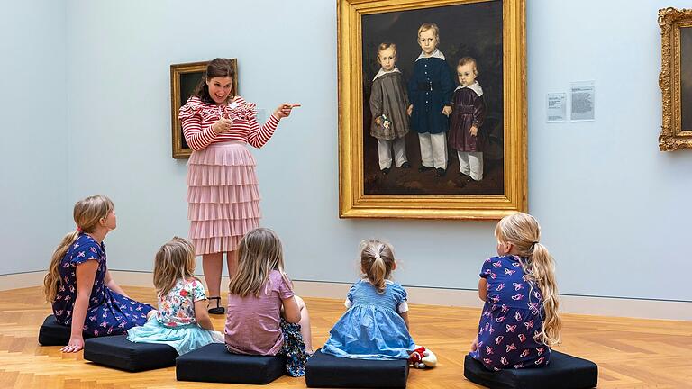 Ein Museumsbesuch für Kinder.