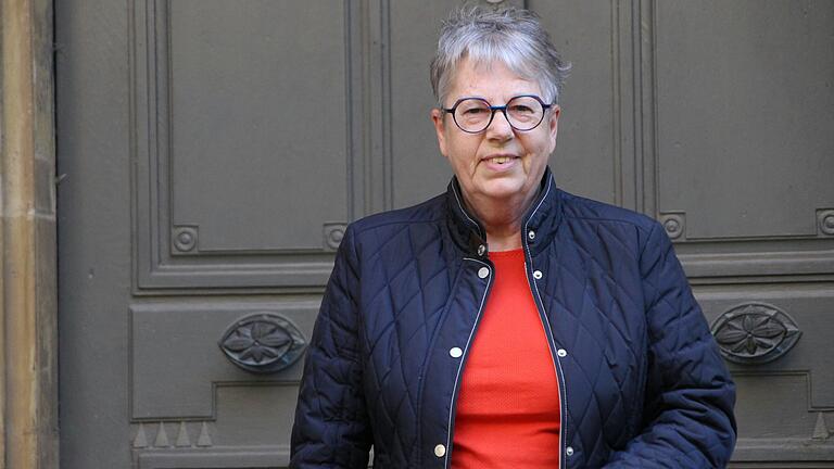 Die aus Hohenfeld stammende Uschi Sattes besinnt sich in der Passionszeit auf innere Werte.
