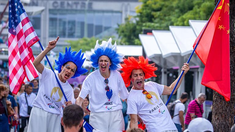 Paris verlängert Partystimmung mit Paralympics       -  Viele der von den Olympischen Spielen begeisterte Zuschauer haben sich für die Paralympics erneut Tickets gekauft.