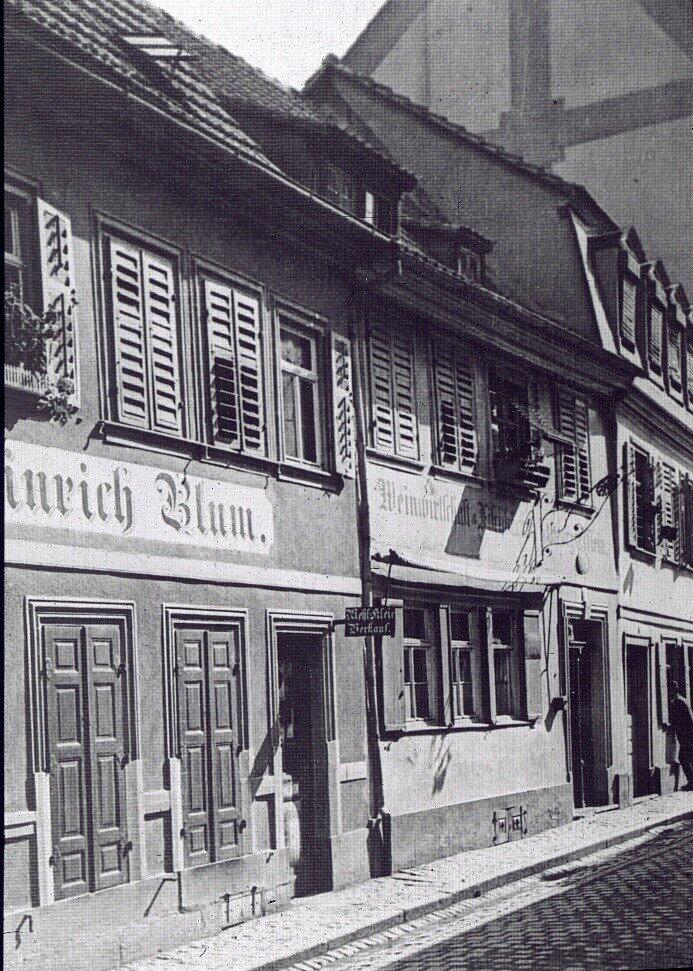 1905 entstand dieses Foto im Ausgehviertel&nbsp; Fischerrain.&nbsp;