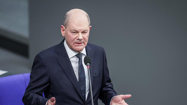 Bundestag.jpeg       -  Bundeskanzler Olaf Scholz (SPD) lehnt die Lieferung von Taurus-Marschflugkörpern an die Ukraine ab.