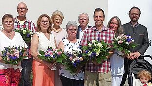 Unser Foto zeigt (von links): Maria Jelinek, Paul Riegler, Elvira Schenck, Jadwiga Deeg, Silvia Meilinger, Peter Deeg, Stefan Scheuring, Annelie Seidl, Peter Stefan Deeg sowie im Kinderwagen Ewa Lillegraven-Deeg.       -  Unser Foto zeigt (von links): Maria Jelinek, Paul Riegler, Elvira Schenck, Jadwiga Deeg, Silvia Meilinger, Peter Deeg, Stefan Scheuring, Annelie Seidl, Peter Stefan Deeg sowie im Kinderwagen Ewa Lillegraven-Deeg.