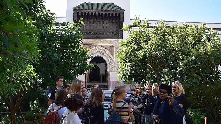 Die Große Moschee kannten die Schüler aus einem Französischbuch &ndash; in Paris haben sie sie besichtigt.