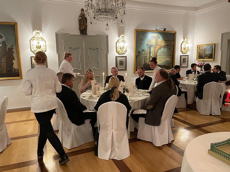 Königlich speisen lässt es sich im Gourmet-Restaurant 'Le Frankenberg'. Königlich speisen lässt es sich im Gourmet-Restaurant 'Le Frankenberg'.