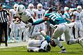 Miami Dolphins - Jacksonville Jaguars       -  Nach Festnahme auf dem Feld und mit einem Touchdown erfolgreich: Tyreek Hill (Nummer 10) von den Miami Dolphins.