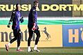 Fußball: Nationalmannschaft       -  Oliver Baumann (l) und Alexander Nübel beim Training. Wer steht gegen Italien im Tor?