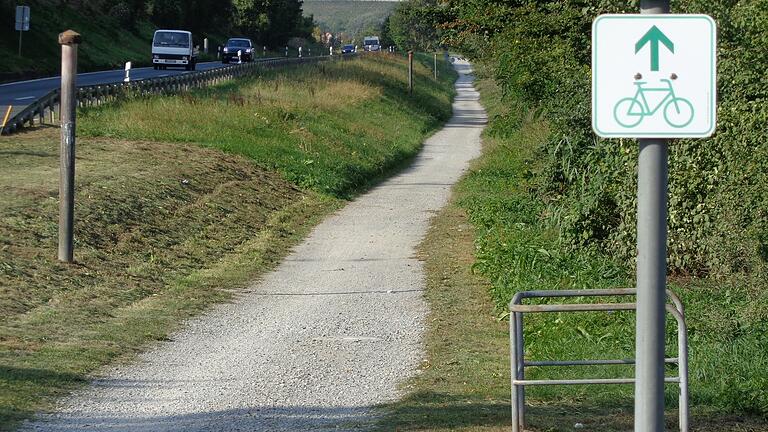 Die Befestigung des Radweges nach Goßmannsdsorf ist die größte Einzelmaßnahme, die dieses Jahr im Haushalt der Gemeinde Winterhausen stehen soll.