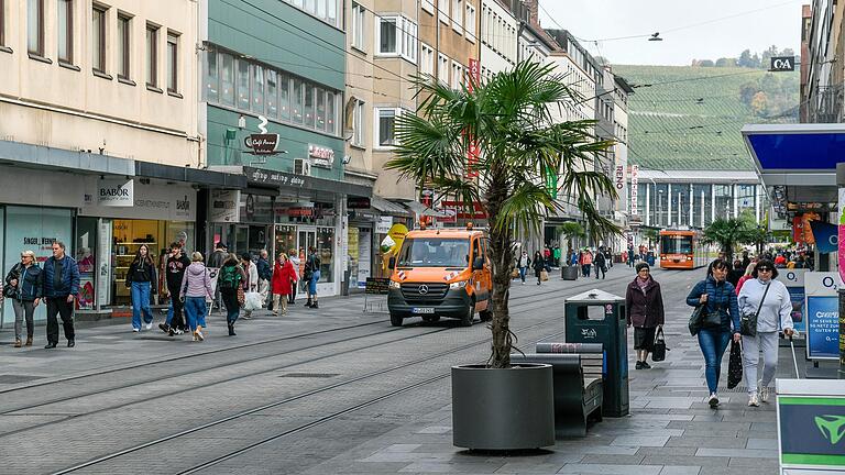 Die&nbsp; Kaiserstraße nach der Sanierung im Herbst 2022.