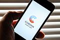 Die Corona-Warn-App sei kein Allheilmittel zur Eindämmung der Pandemie, sagt Staatsministerin Dorothee Bär (CSU). Die App leiste dafür aber einen wichtigen Beitrag.