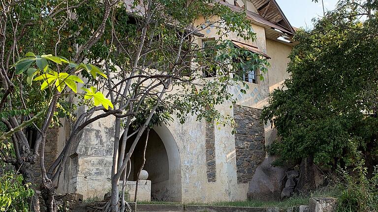 Die ehemalige Residenz des Kolonialbeamten Theodor Gunzert in Würzburgs Partnerstadt Mwanza soll saniert und zu einem Begegnungszentrum ausgebaut werden.&nbsp;