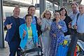 Sie überbrachten die Unterschriften nach München (von links): Andreas Zenker, Kaufmännische Leitung, Geriatrische Rehabilitationsklinik der AWO, Renate Fiedler, Vorsitzende der Seniorenvertretung, Dr. Michael Schwab, Geriater und Berufener Experte der Seniorenvertretung, Dr. Kathrin Tatschner, Ärztliche Leitung, Geriatrische Rehabilitationsklinik der AWO, Hülya Düber, Sozialreferentin, Manuela Blass, Sozialreferat, Hendrik Lütke, Leitung Seniorenarbeit und Geschäftsführung Seniorenvertretung und Seniorenbeirat Prof. Eberhard Grötsch.
