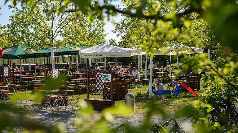 Ein idyllisches Plätzchen. Doch wird es keinen Biergarten am Hubland mehr geben. Die Stadt findet keinen Betreiber.