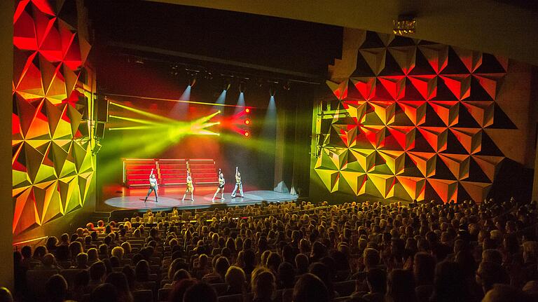 Als die Breakdancer der Dancefloor Destruction Crew vor zwei Jahren im Theater gastierten, waren alle Vorstellungen ausverkauft.