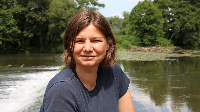 Manuela Rottmann an der Saale-Insel bei Langendorf. Dort geht die Hammelburgerin gerne schwimmen, - wenn es die Temperaturen im Sommer zulassen.&nbsp;