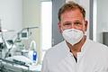 Dr. Matthias Held, Ärztlicher Direktor am Klinikum Würzburg Mitte, auf der Intensivstation am Missio. Er rechnet damit, dass im neuen Jahr die Zahl der Corona-Fälle wegen der Omikron-Variante deutlich steigt.