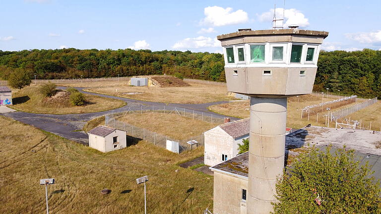 Das ehemalige US-Sondermunitionslager im Kitzinger Waldstück Klinge, aufgenommen von Lost-Place-Jäger Christian Julius mit der Drohne im September 2020.