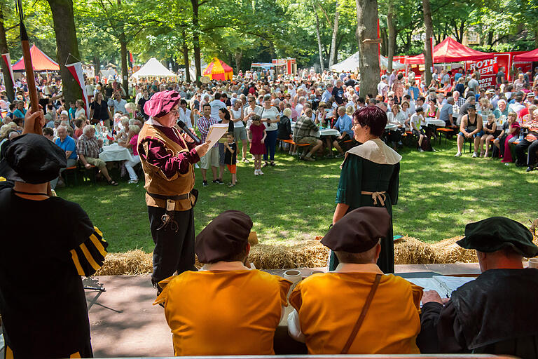 Ob das Walpurgisgericht an Fronleichnam im Pfisterpark tagt, bleibt wohl noch lange fraglich. In Vorbereitung ist das neue Theaterstück.