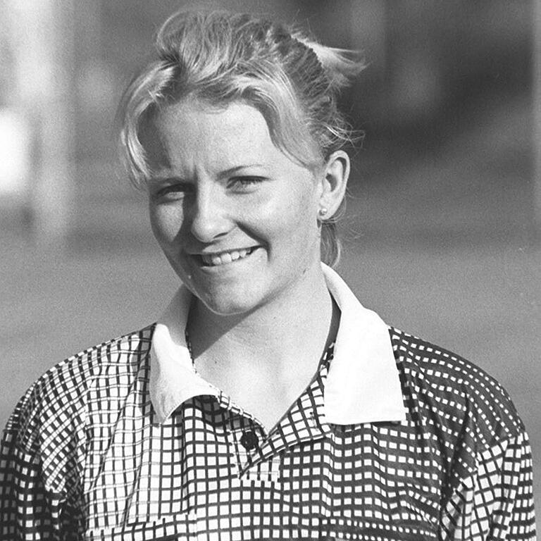 Simone Weyerich vor 20 Jahren im Dress der Schiedsrichtergruppe Gemünden-Lohr-Marktheidenfeld (Archivbild). Simone Weyerich vor 20 Jahren im Dress der Schiedsrichtergruppe Gemünden-Lohr-Marktheidenfeld (Archivbild).