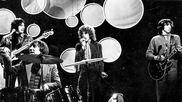 Das Original: The Who 1969 bei einem Fernsehauftritt mit (von links) John Entwistle, Keith Moon, Roger Daltrey und Pete Townshend (unten die Gitarre in typischer Windmühlenflügel-Manier bearbeitend).