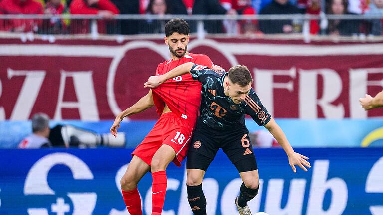 SC Freiburg - Bayern München       -  Joshua Kimmichs Zukunft beim FC Bayern ist weiter offen.