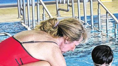 Ingrid Wiesmann ist an der Eichendorffschule Gerbrunn zuständig für das Projekt Schwimm fix.