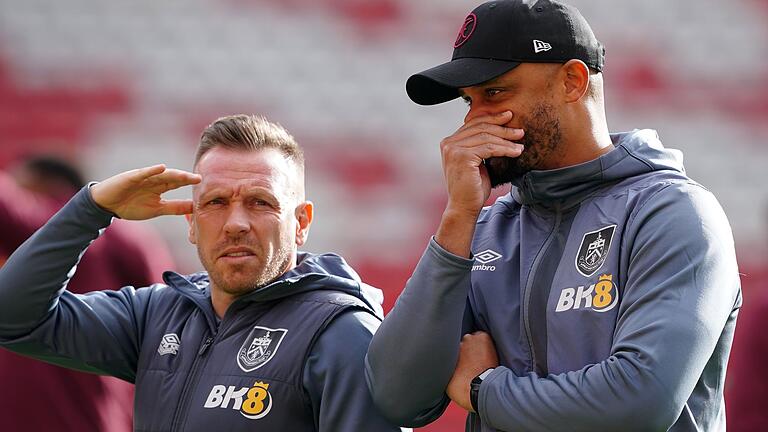 Craig Bellamy (l)       -  Craig Bellamy (l) hat seinen ersten großen Posten als Cheftrainer.