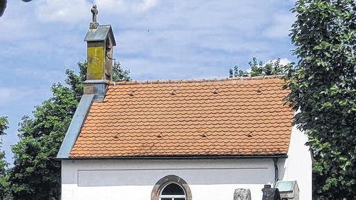 Muss renoviert werden: Die Auber Friedhofskapelle.