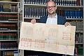 Das ist der Bauplan des Anwesens 'Zur Wasserleitung 9'. Gregor Metzig, Leiter des Stadtarchivs, kann mit amtlichen Nachweisen belegen, dass dieses Haus später die Adresse 'Teilberg 6 ¹/2' bekam und dass hier die jüdische Familie Tittel lebte.