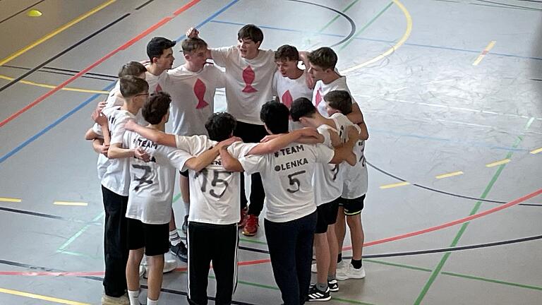 Auch auf eine passende Taktik und Teamgeist kam es an beim Bankball-Turnier. Auch auf eine passende Taktik und Teamgeist kam es an beim Bankball-Turnier.