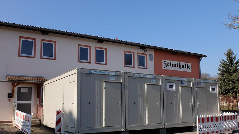 Die Umbauarbeiten in der Zehnthalle sind in vollem Gang. Foto: Björn Hein - Die Umbauarbeiten in der Zehnthalle sind in vollem Gang. Foto: Björn Hein Die Umbauarbeiten in der Zehnthalle sind in vollem Gang. Foto: Björn Hein - Die Umbauarbeiten in der Zehnthalle sind in vollem Gang. Foto: Björn Hein