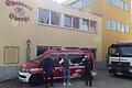 Die Spessart-Brauerei spendet der Feuerwehr Kreuzwertheim ein Gasmessgerät. Im Bild&nbsp; (von links) stellvertretender Kommandant Jan Klüpfel, Geschäftsführer Wilhelm Friedrich und Kommandant Andreas Gottschalk.