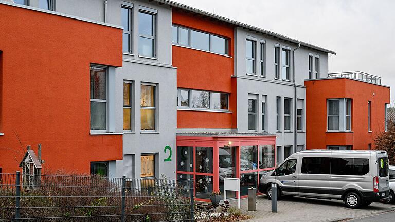 Das Wohnheim der Lebenshilfe im Ochsenfurter Bärental. Wegen Personalmangel musste 2023 hier eine Wohngruppe aufgelöst werden.