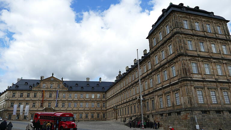 Die Neue Residenz am Domplatz ist das größte profane Einzeldenkmal in Bamberg.