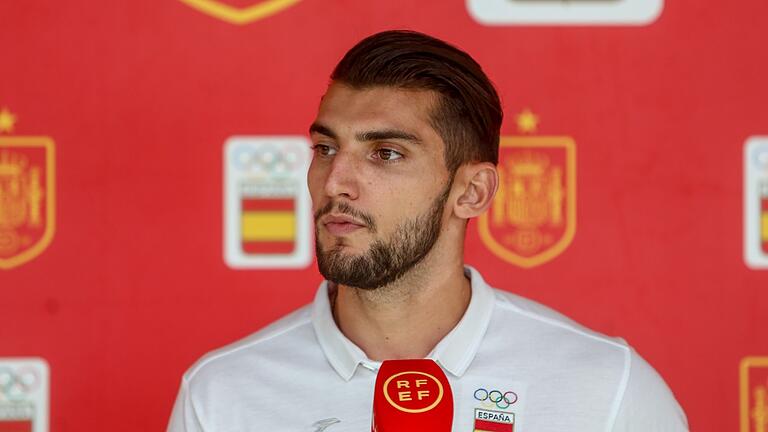 Rafa Mir       -  Die Polizei hat den spanischen Fußballer Rafa Mir festgenommen.