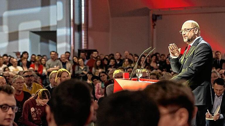 Martin Schulz bei seiner Rede im Vogel Convention Center.