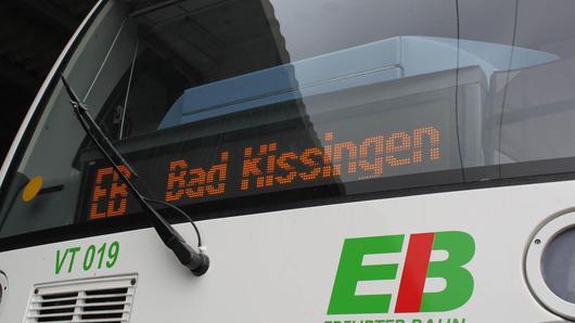 Die Regio-Shuttles der Erfurter Bahn werden auch die den kommenden zwölf Jahren die Strecken auf dem Kissinger Stern bedienen. Fotos: Thomas Mäuser       -  Die Regio-Shuttles der Erfurter Bahn werden auch die den kommenden zwölf Jahren die Strecken auf dem Kissinger Stern bedienen. Fotos: Thomas Mäuser